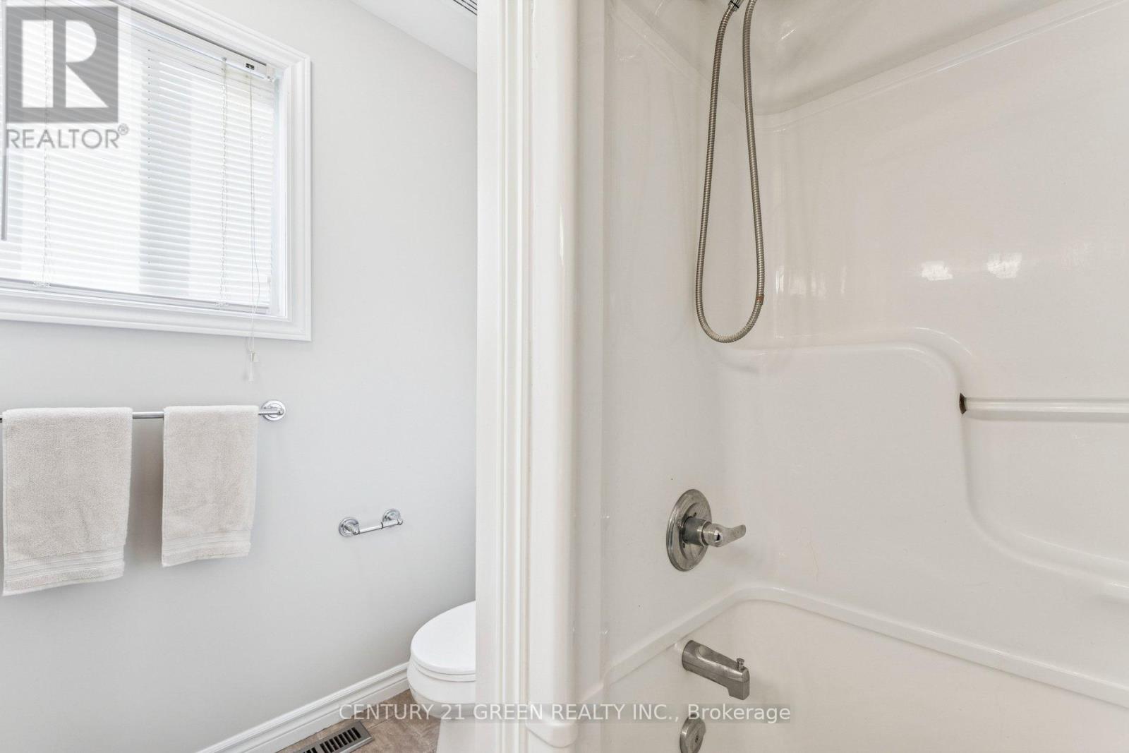 81 Penhale Avenue, St. Thomas, Ontario  N5R 6M3 - Photo 26 - X12821482