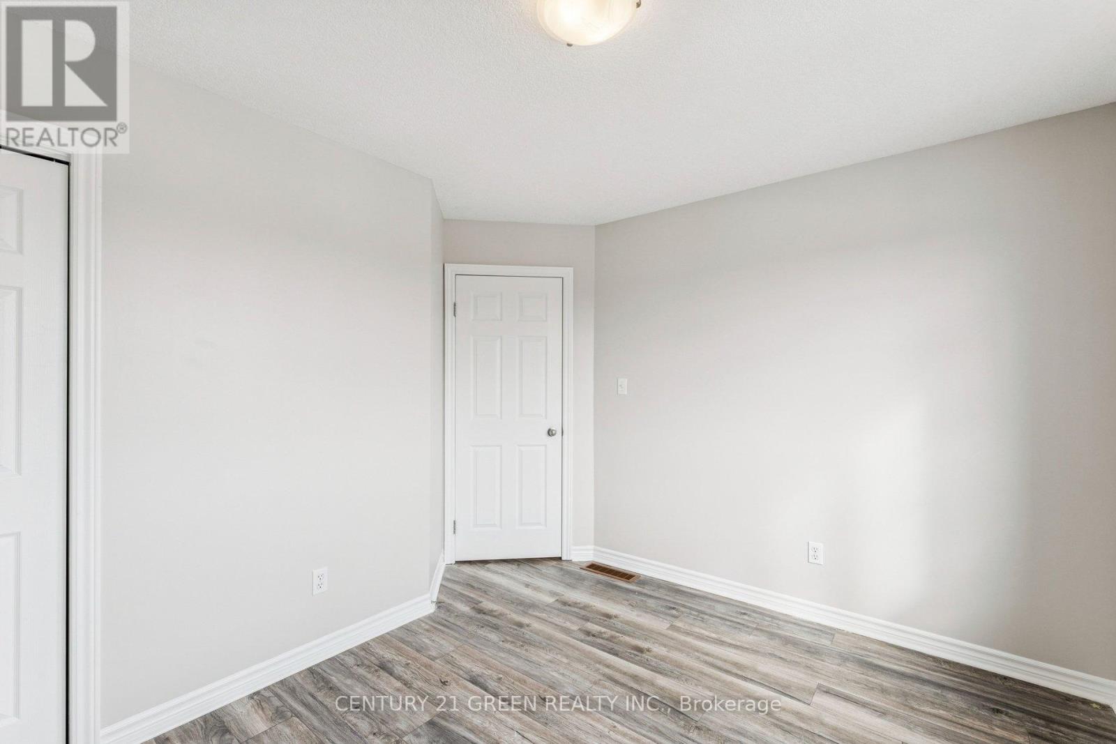 81 Penhale Avenue, St. Thomas, Ontario  N5R 6M3 - Photo 33 - X12821482