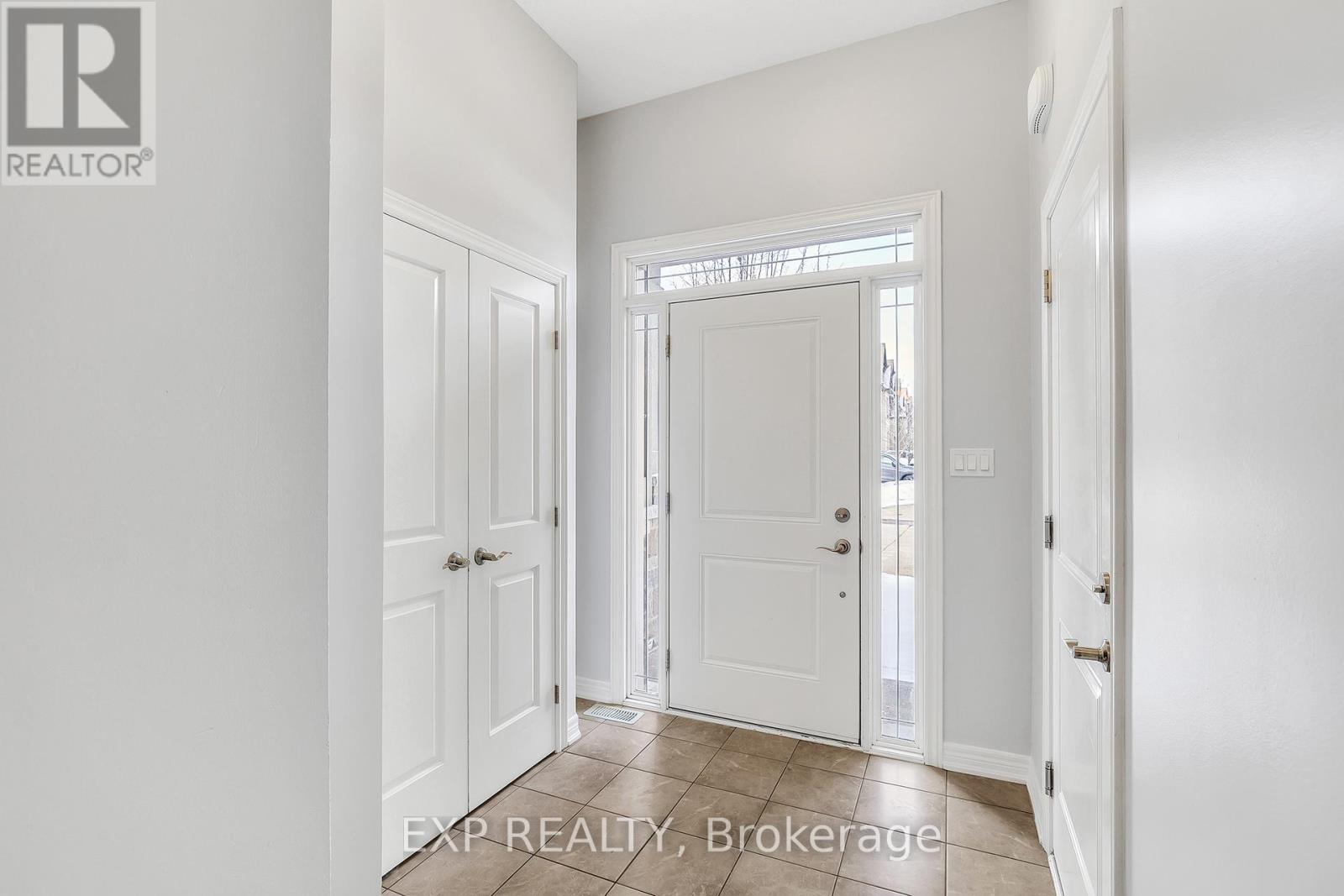 89 Sonoma Valley Crescent, Hamilton, Ontario  L9B 0J3 - Photo 13 - X12821498