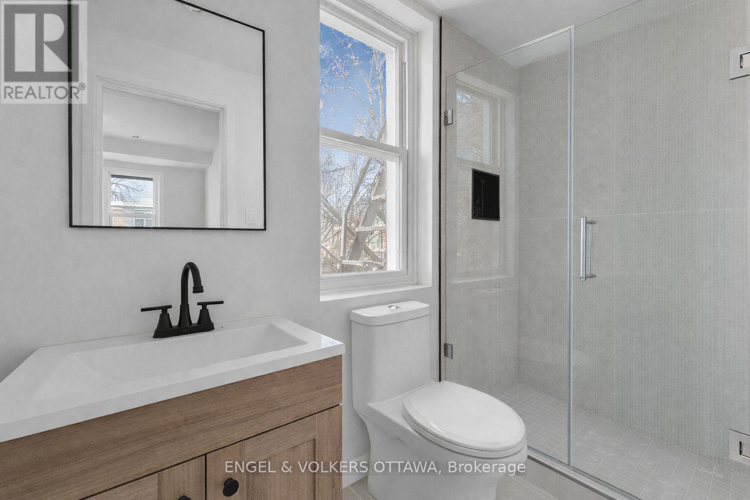 6 - 77 Florence Street, Ottawa, Ontario  K1R 5N1 - Photo 11 - X12771862