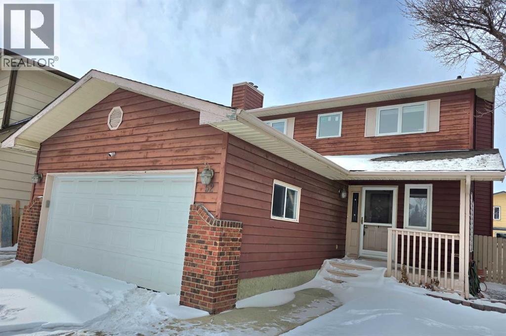 52 Sunvale Mews SE, Calgary, Alberta