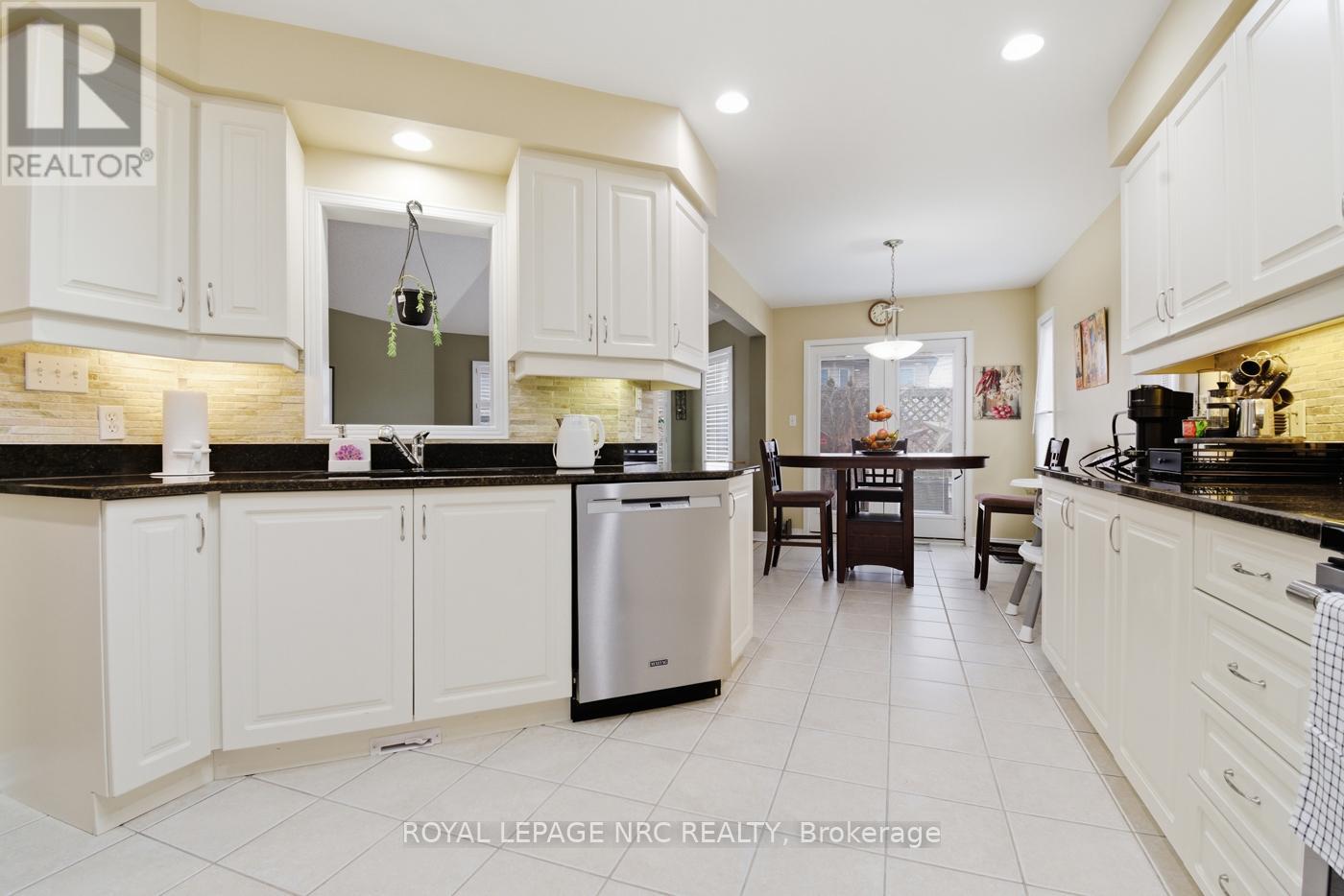 65 Mccaffery Crescent, St. Catharines, Ontario  L2S 3Y6 - Photo 15 - X12821528