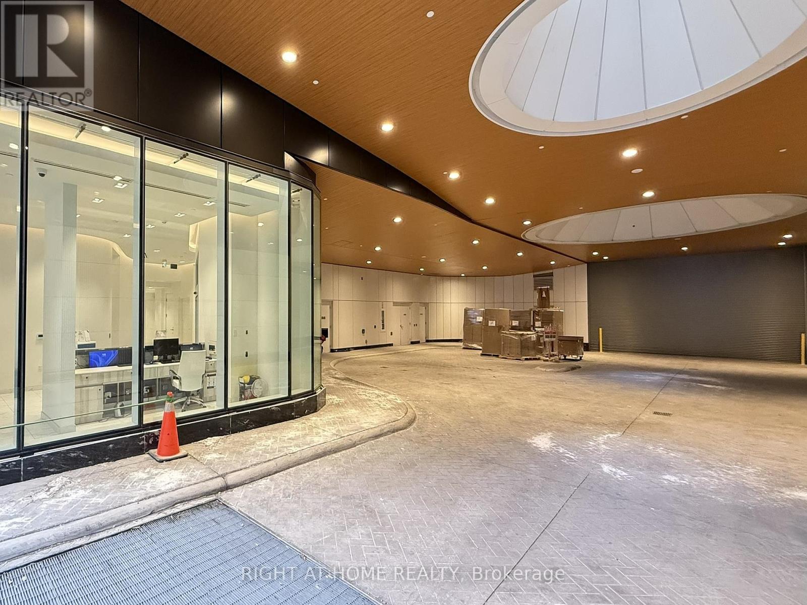 3306 - 238 Simcoe Street, Toronto, Ontario  M5T 0E2 - Photo 19 - C12821532