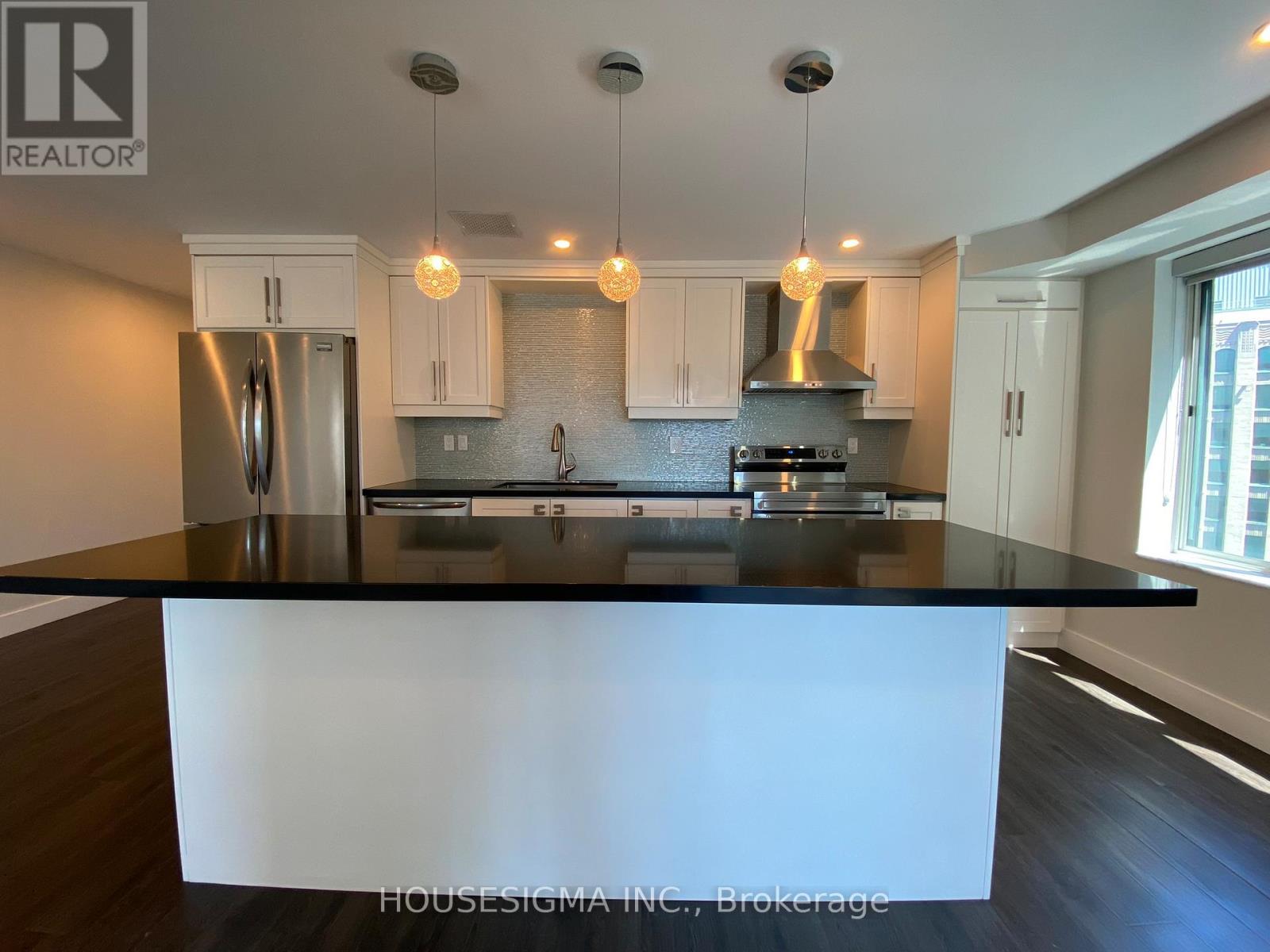 1603 - 33 University Avenue, Toronto, Ontario  M5J 2S7 - Photo 6 - C12821542