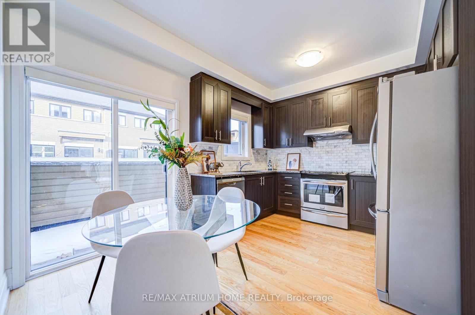 252b Finch Avenue E, Toronto, Ontario  M2N 0K3 - Photo 13 - C12821548