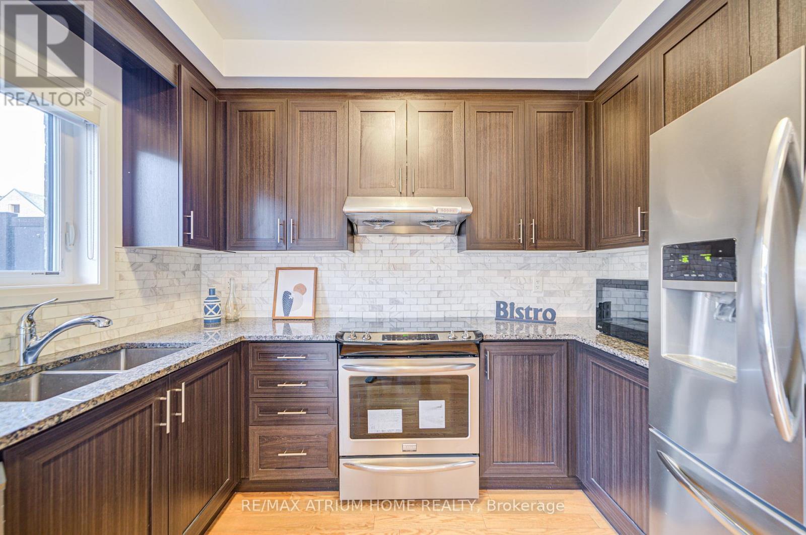 252b Finch Avenue E, Toronto, Ontario  M2N 0K3 - Photo 15 - C12821548