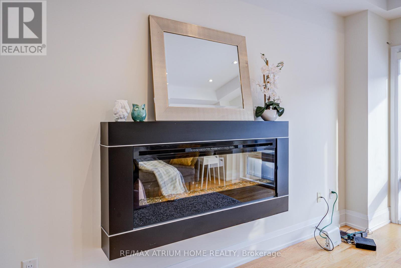 252b Finch Avenue E, Toronto, Ontario  M2N 0K3 - Photo 8 - C12821548