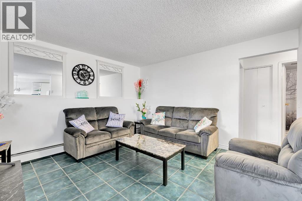 4, 104 Sabrina Way Sw, Calgary, Alberta  T2W 2N6 - Photo 10 - A2280710