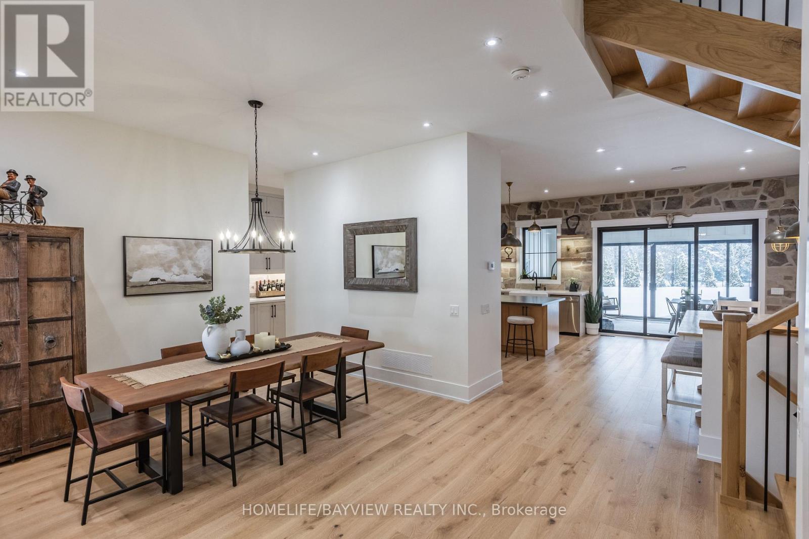 17 Jasmine Crescent, Whitchurch-Stouffville, Ontario  L4A 3H4 - Photo 7 - N12821554