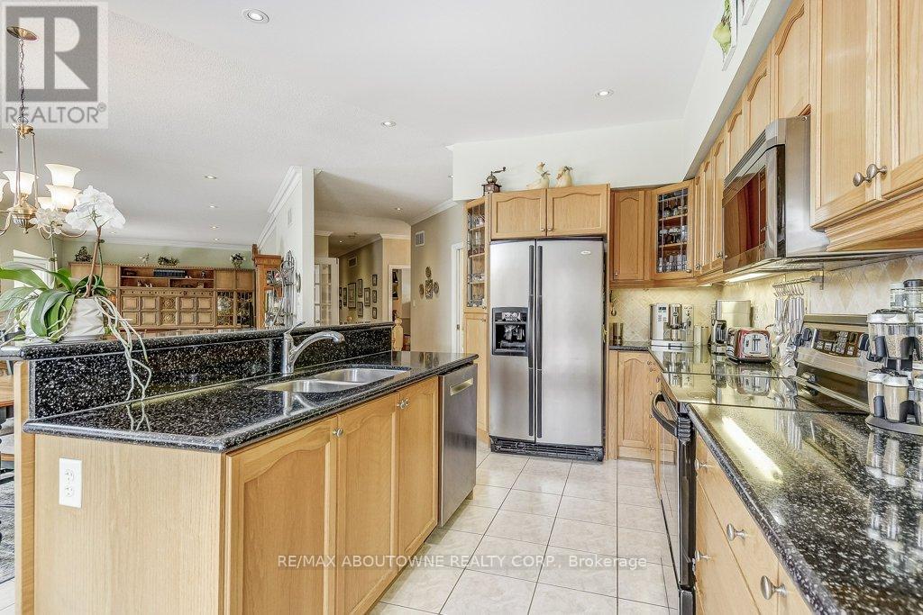 27 - 17 Orchard Park Gate, Brampton, Ontario  L6R 1W5 - Photo 13 - W12821550