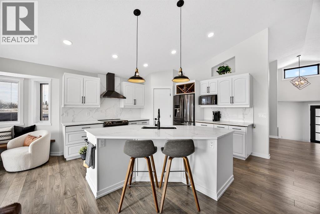 4 Champion Road, Carstairs, Alberta  T0M 0N0 - Photo 11 - A2288886