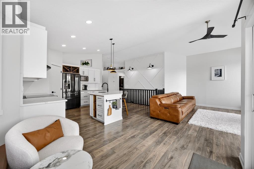 4 Champion Road, Carstairs, Alberta  T0M 0N0 - Photo 17 - A2288886