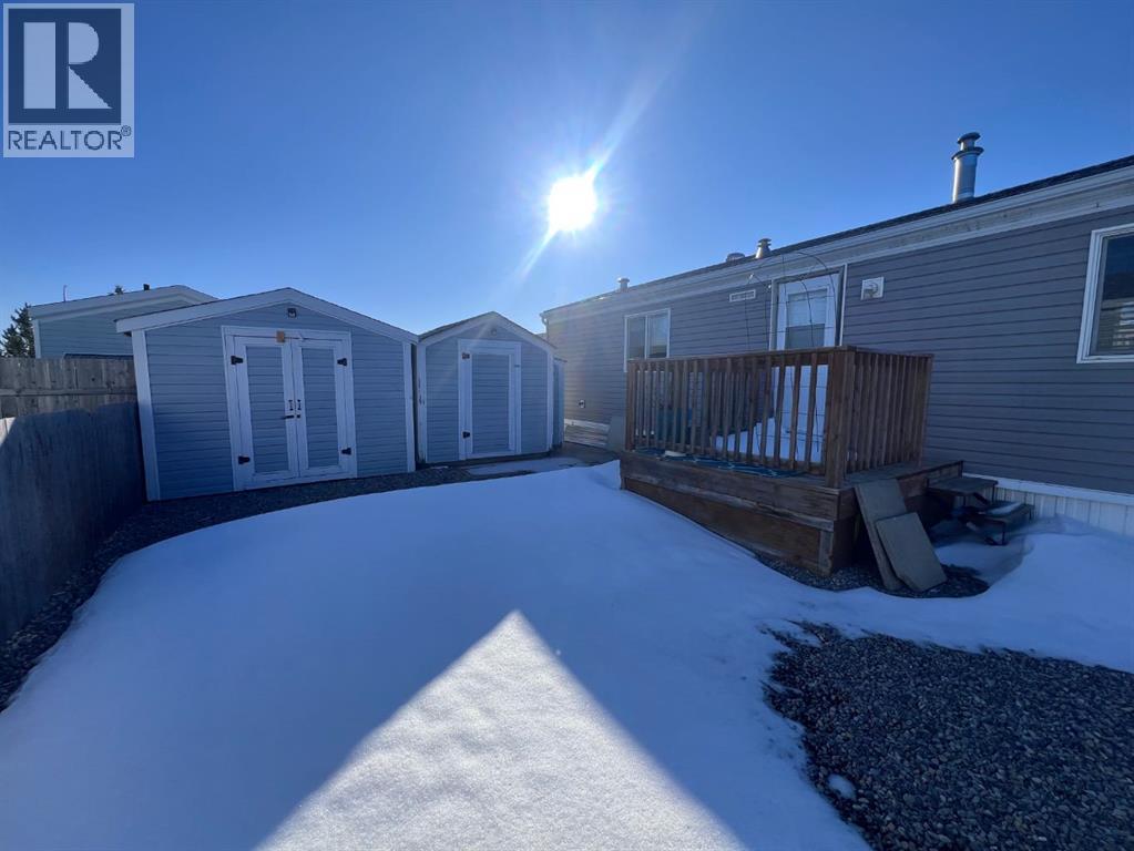 27 Westover Crescent W, Claresholm, Alberta  T0L 0T0 - Photo 4 - A2272835