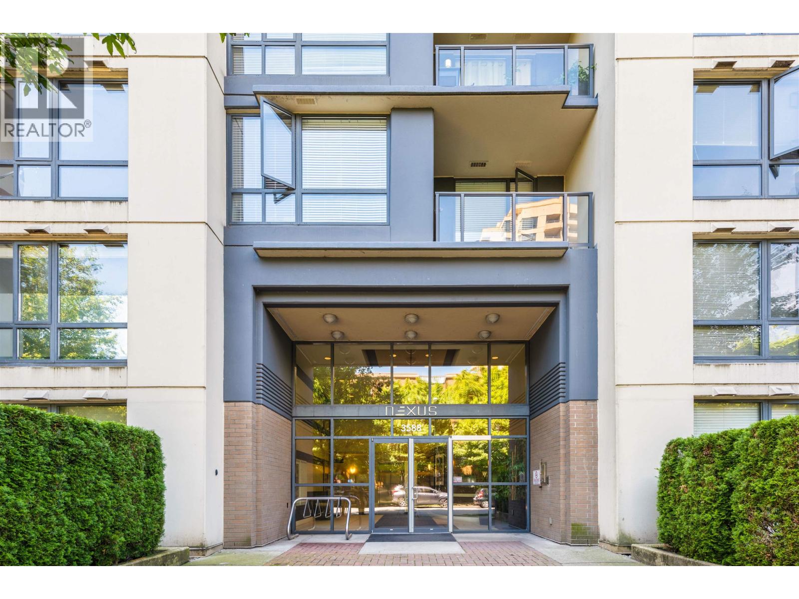 303 3588 Crowley Drive, Vancouver, British Columbia  V5R 6H3 - Photo 24 - R3093771