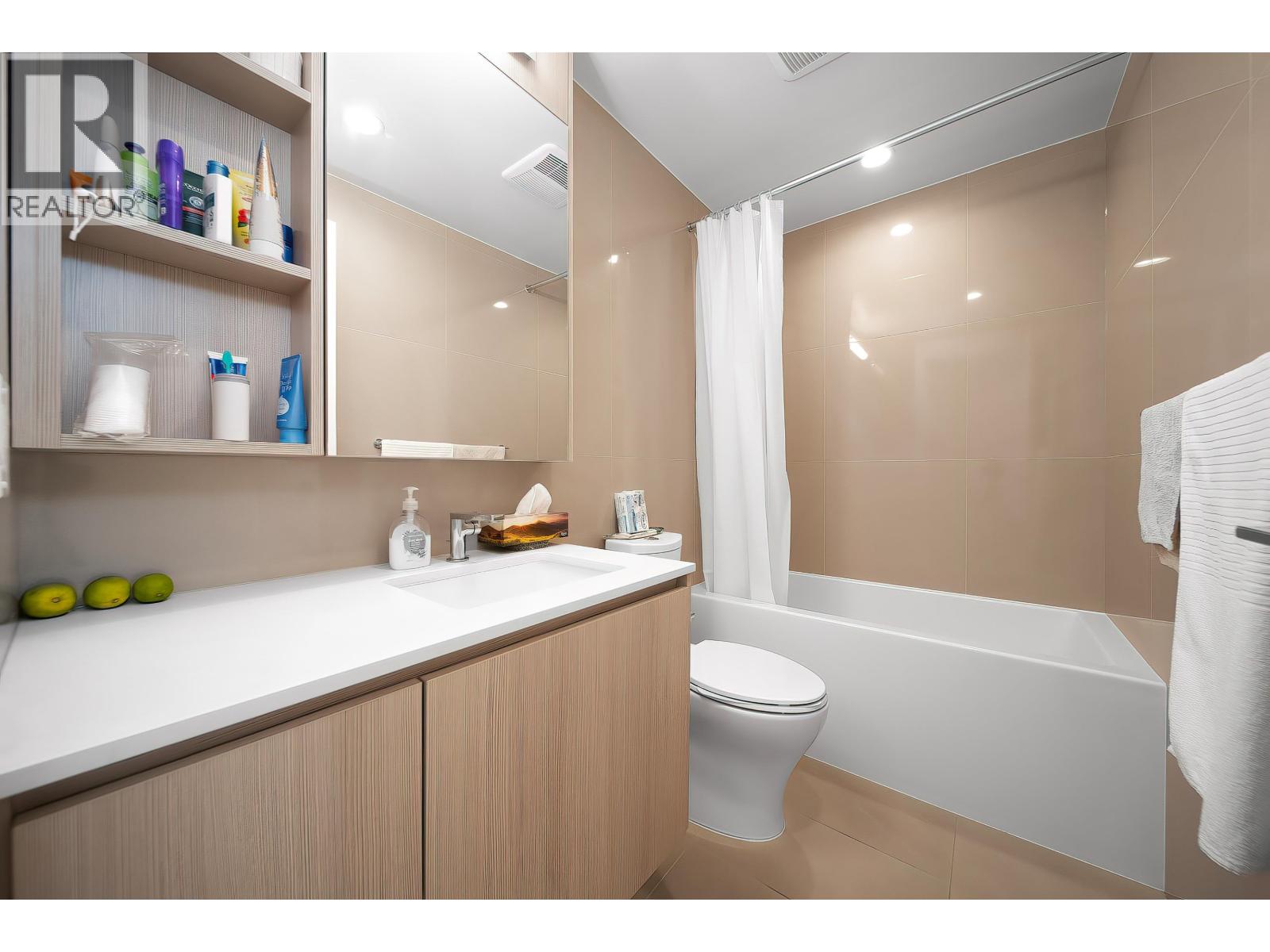 608 618 Carnarvon Street, New Westminster, British Columbia  V3M 0N9 - Photo 8 - R3092902