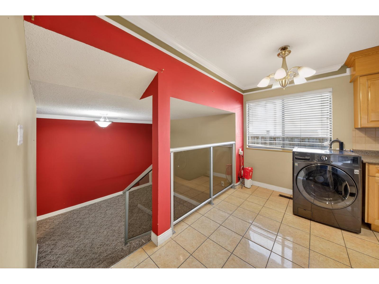 7351 141a Street, Surrey, British Columbia  V3W 7L3 - Photo 13 - R3092724