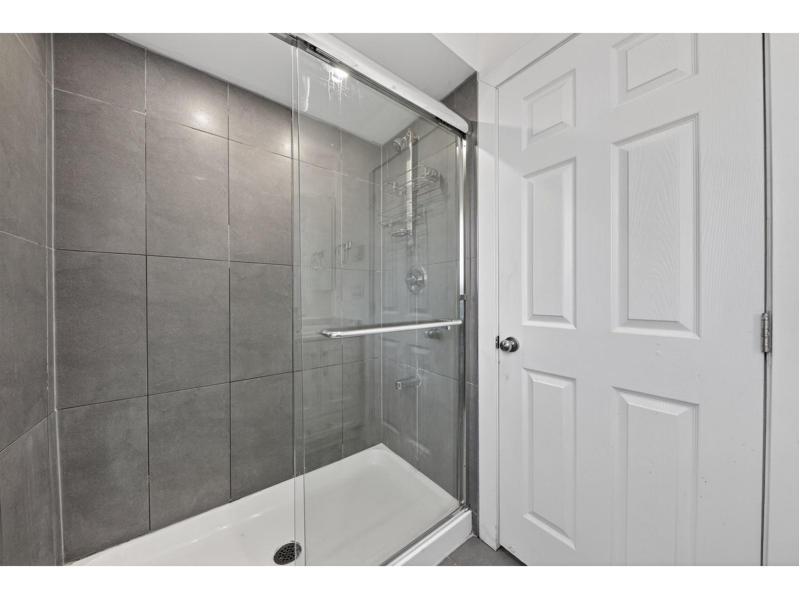 7351 141a Street, Surrey, British Columbia  V3W 7L3 - Photo 31 - R3092724