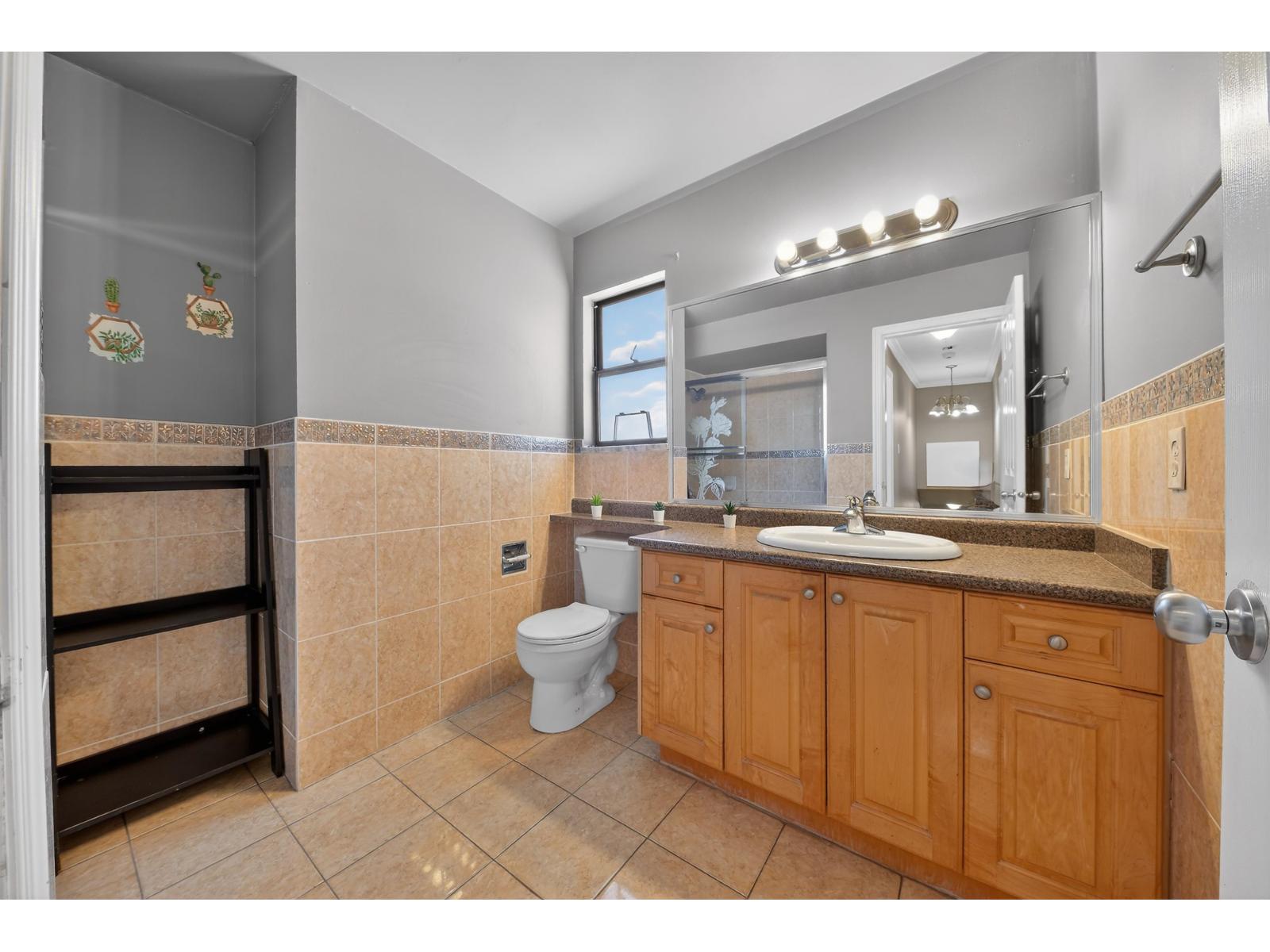 7351 141a Street, Surrey, British Columbia  V3W 7L3 - Photo 20 - R3092724