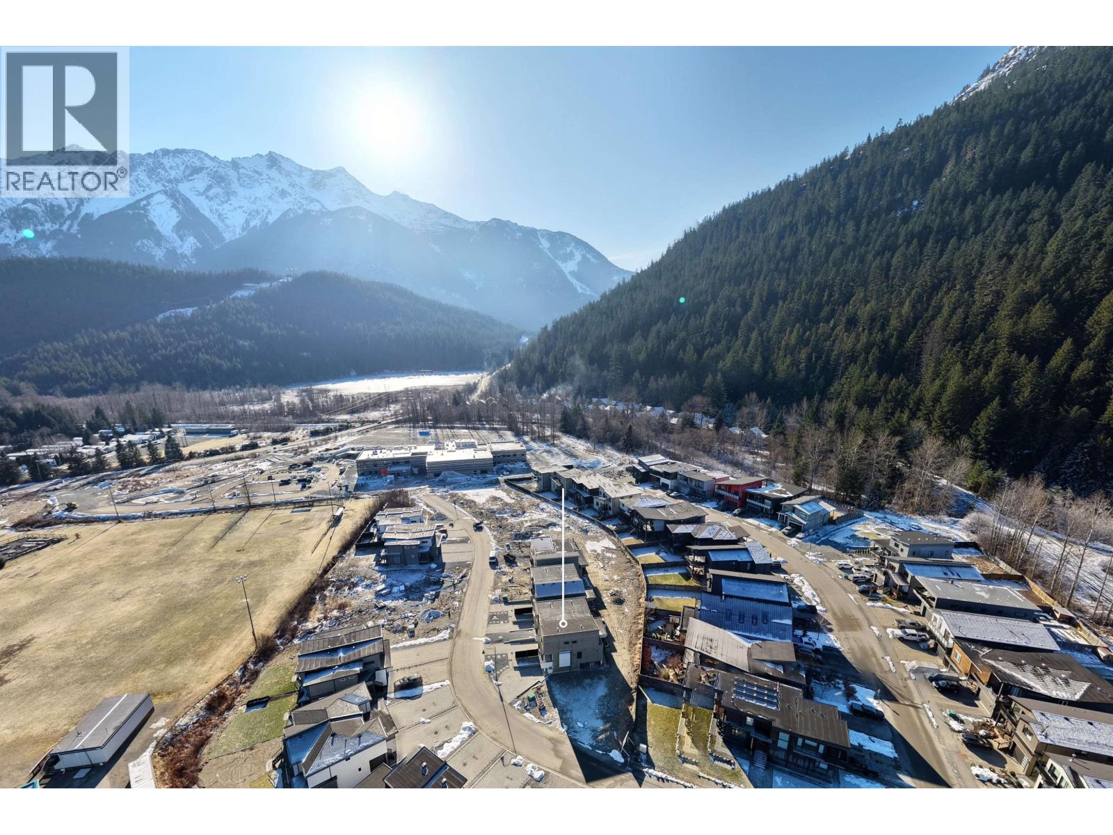 1004 Phare Crescent, Pemberton, British Columbia  V0N 0A7 - Photo 25 - R3093738