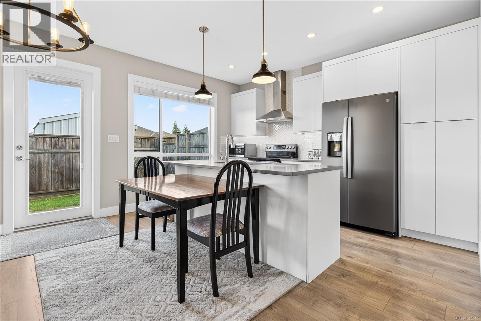 9 2607 Kendal Ave, Cumberland, British Columbia  V0R 1S0 - Photo 7 - 1026086