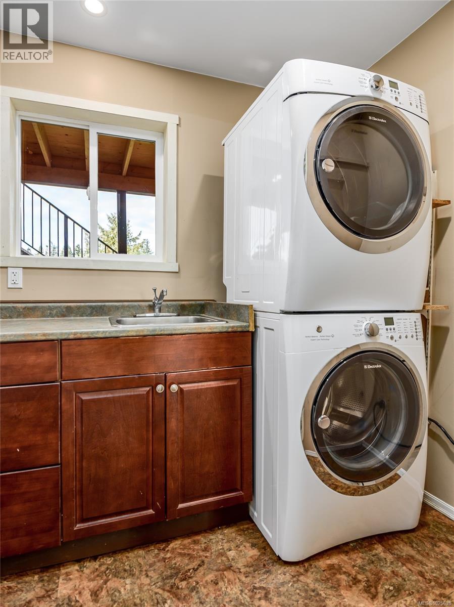 80 Utah Pl, Campbell River, British Columbia  V9W 6T1 - Photo 38 - 1025638