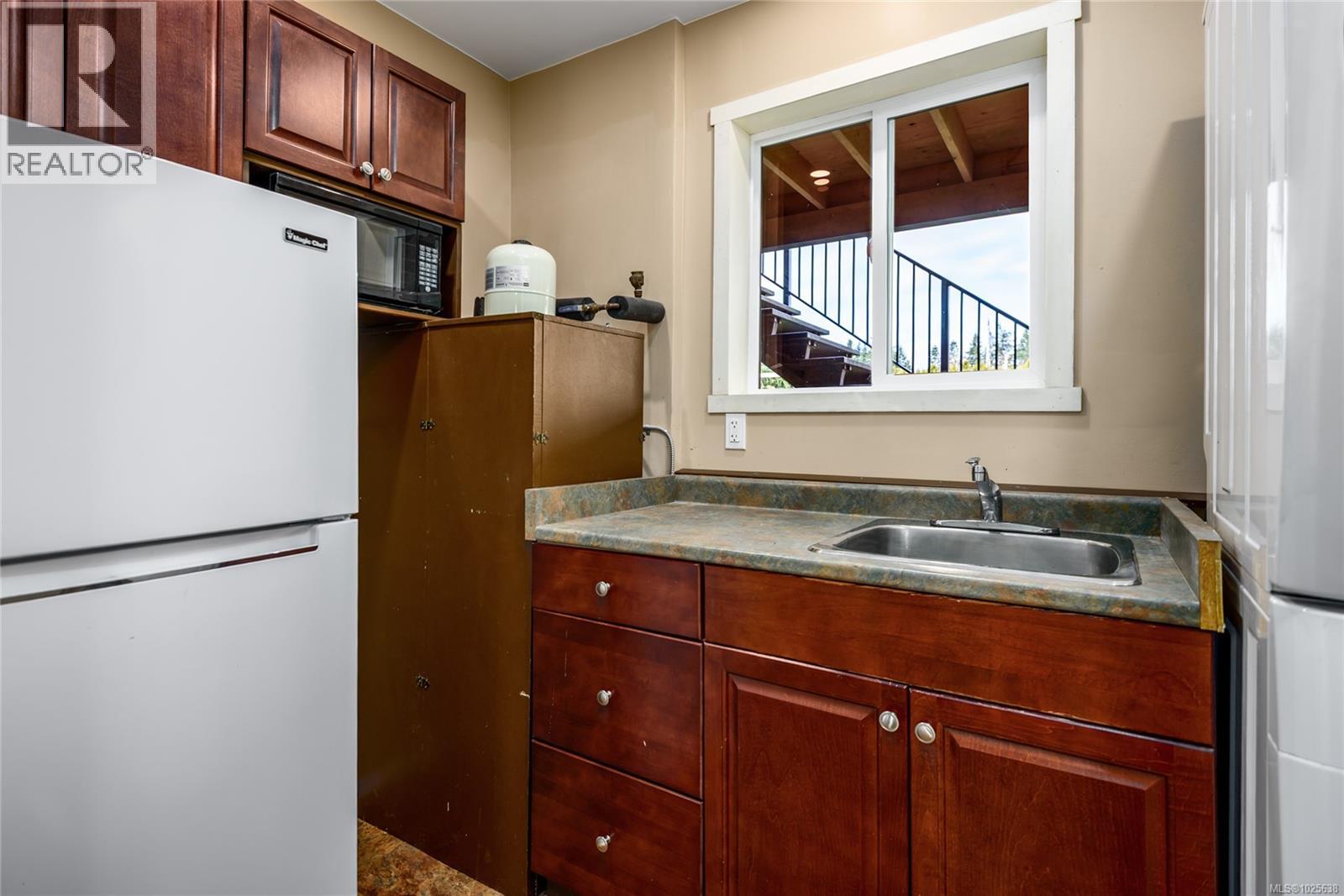 80 Utah Pl, Campbell River, British Columbia  V9W 6T1 - Photo 39 - 1025638