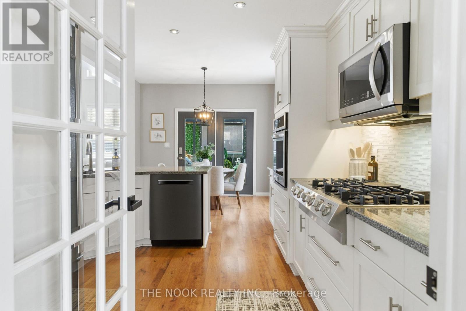 199 Samac Court, Oshawa (Samac), Ontario  L1G 7V9 - Photo 17 - E12821614