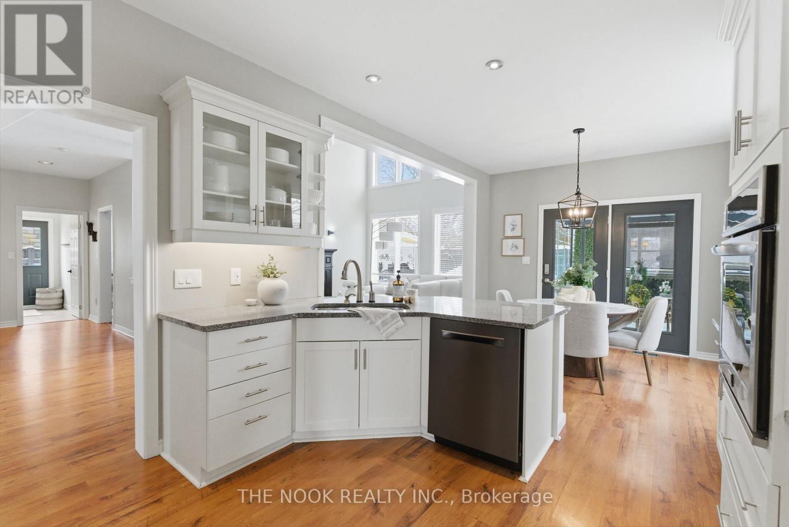 199 Samac Court, Oshawa (Samac), Ontario  L1G 7V9 - Photo 18 - E12821614