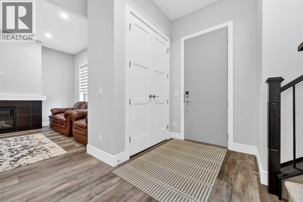 95 Rock Lake View Nw, Calgary, Alberta  T3G 0E9 - Photo 2 - A2287258