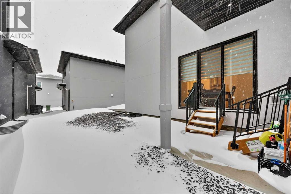 95 Rock Lake View Nw, Calgary, Alberta  T3G 0E9 - Photo 39 - A2287258