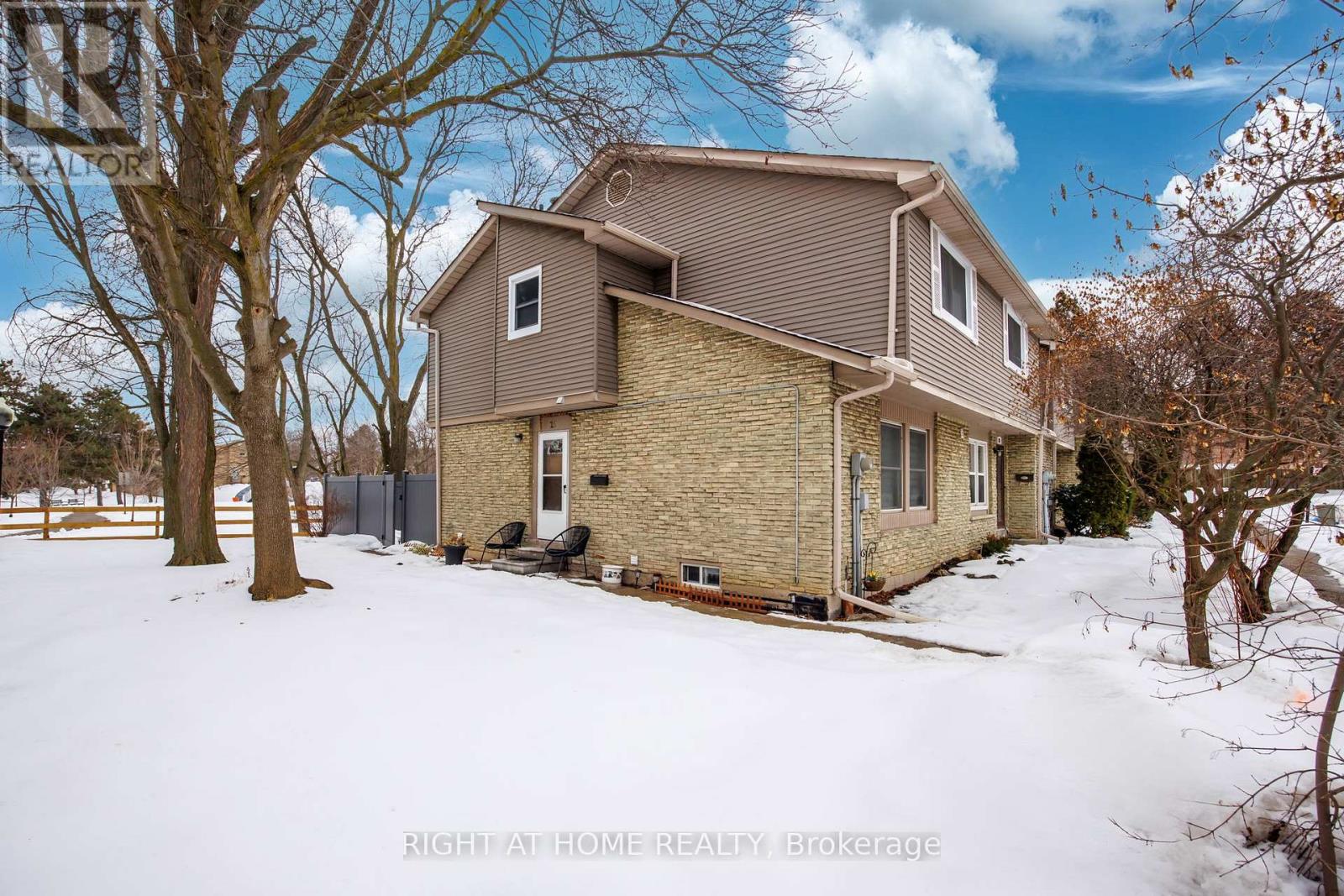 25 - 120 Falconer Drive, Mississauga, Ontario  L5N 1P5 - Photo 23 - W12821462