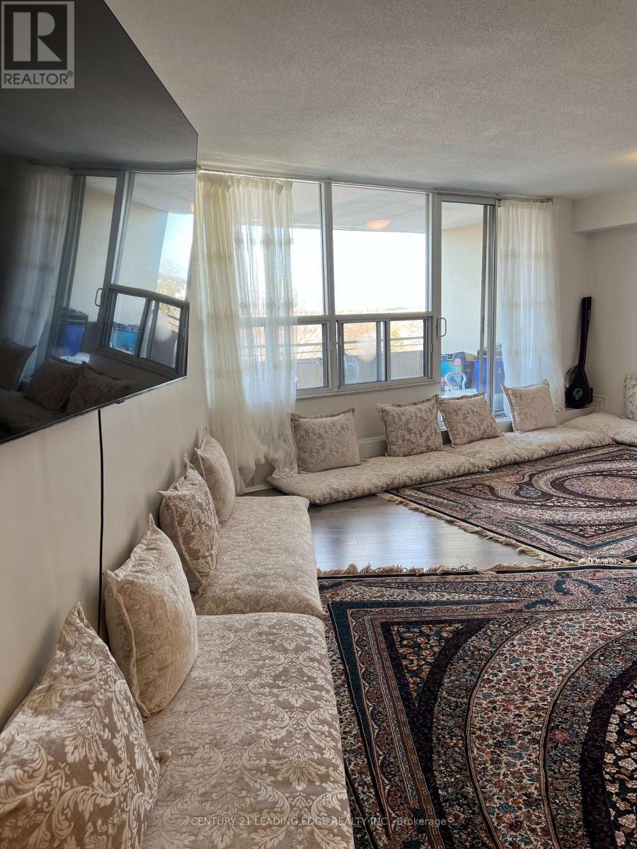 616 - 60 Pavane Link Way, Toronto, Ontario  M3C 1A1 - Photo 8 - C12807562