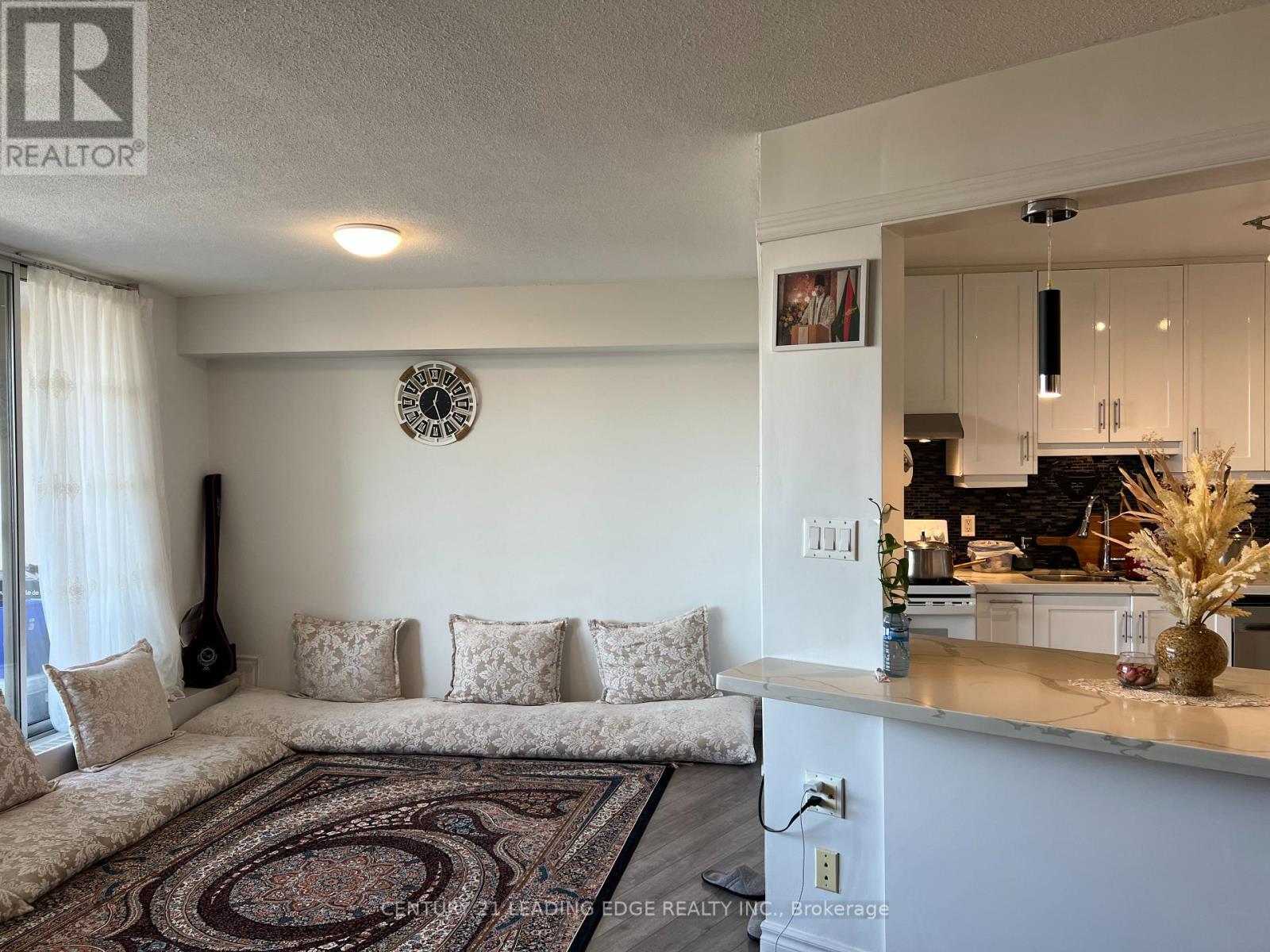 616 - 60 Pavane Link Way, Toronto, Ontario  M3C 1A1 - Photo 3 - C12807562