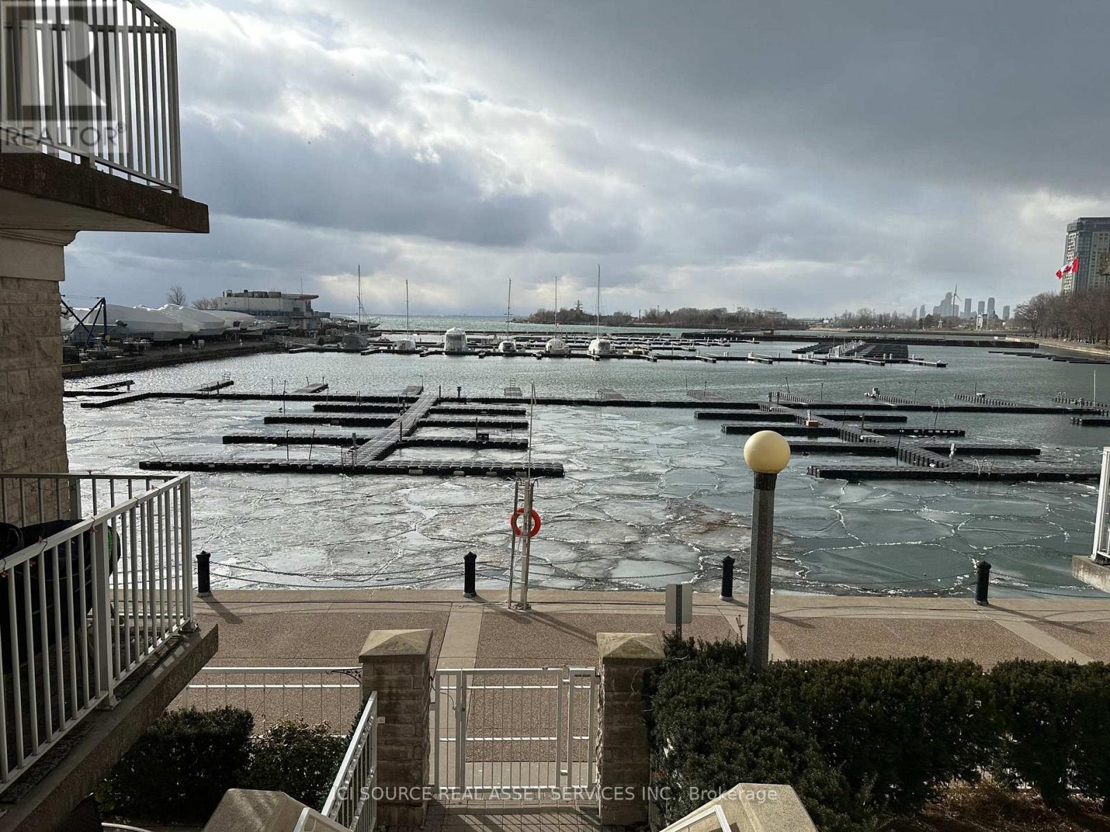 372 - 32 Stadium Road, Toronto, Ontario  M5V 3P4 - Photo 19 - C12737966