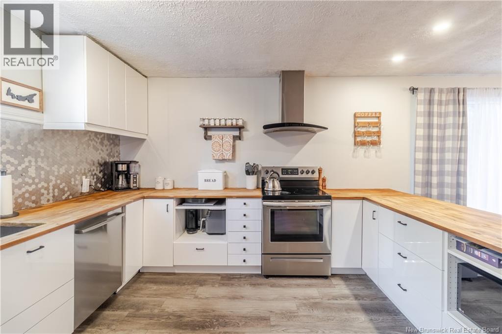 3 Mitchell Court, Waasis, New Brunswick  E3B 8V1 - Photo 4 - NB134001