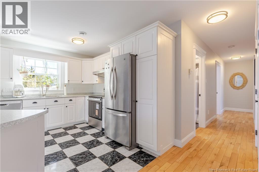 45 Floral Avenue, Fredericton, New Brunswick  E3A 1K8 - Photo 5 - NB132714