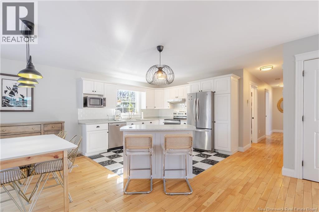 45 Floral Avenue, Fredericton, New Brunswick  E3A 1K8 - Photo 11 - NB132704