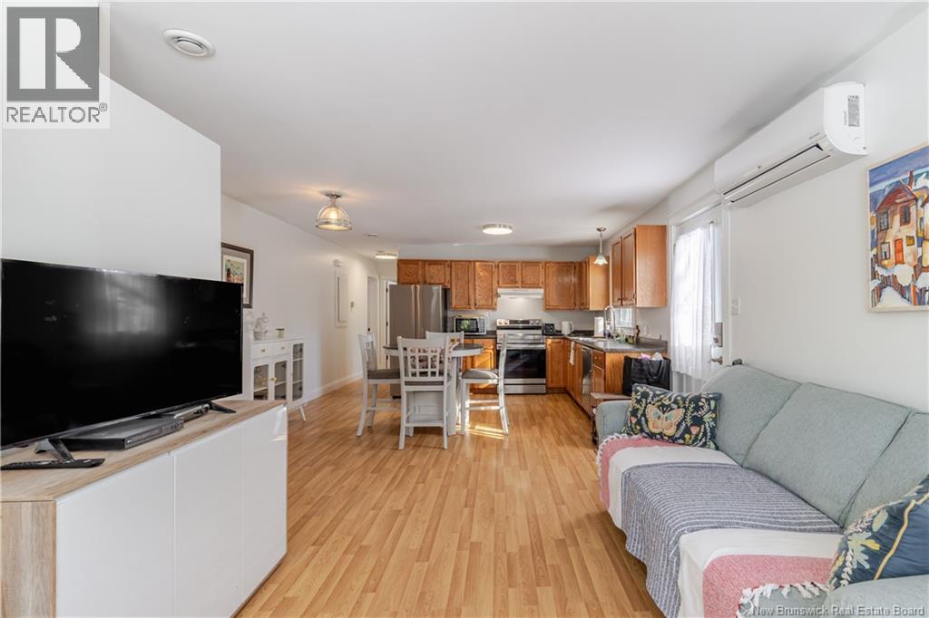 45 Floral Avenue, Fredericton, New Brunswick  E3A 1K8 - Photo 27 - NB132704