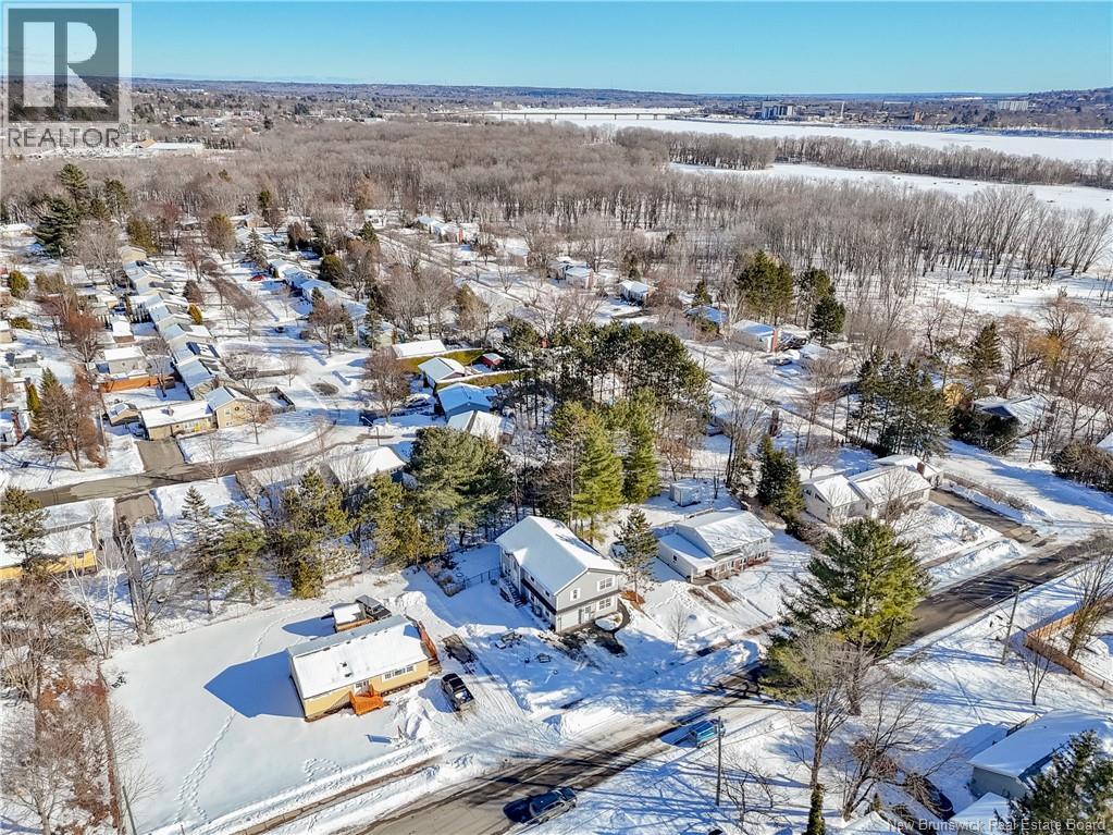 45 Floral Avenue, Fredericton, New Brunswick  E3A 1K8 - Photo 40 - NB132704