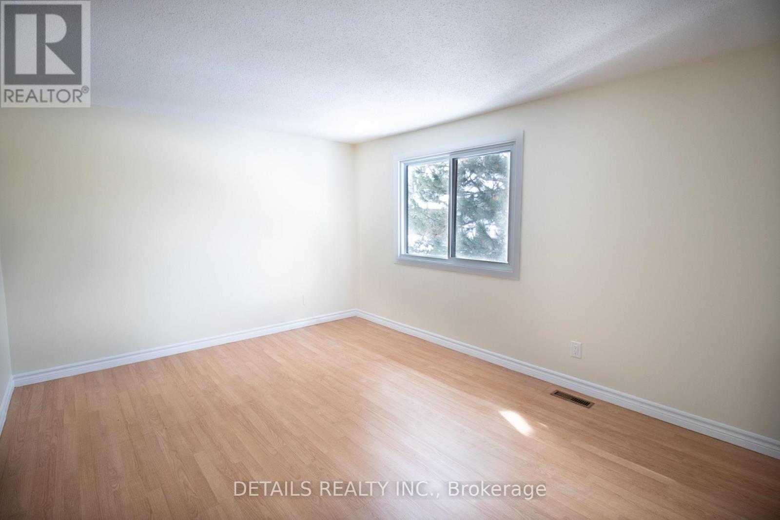 48 - 1339 Belgate Way, Ottawa, Ontario  K1J 8P8 - Photo 14 - X12785790