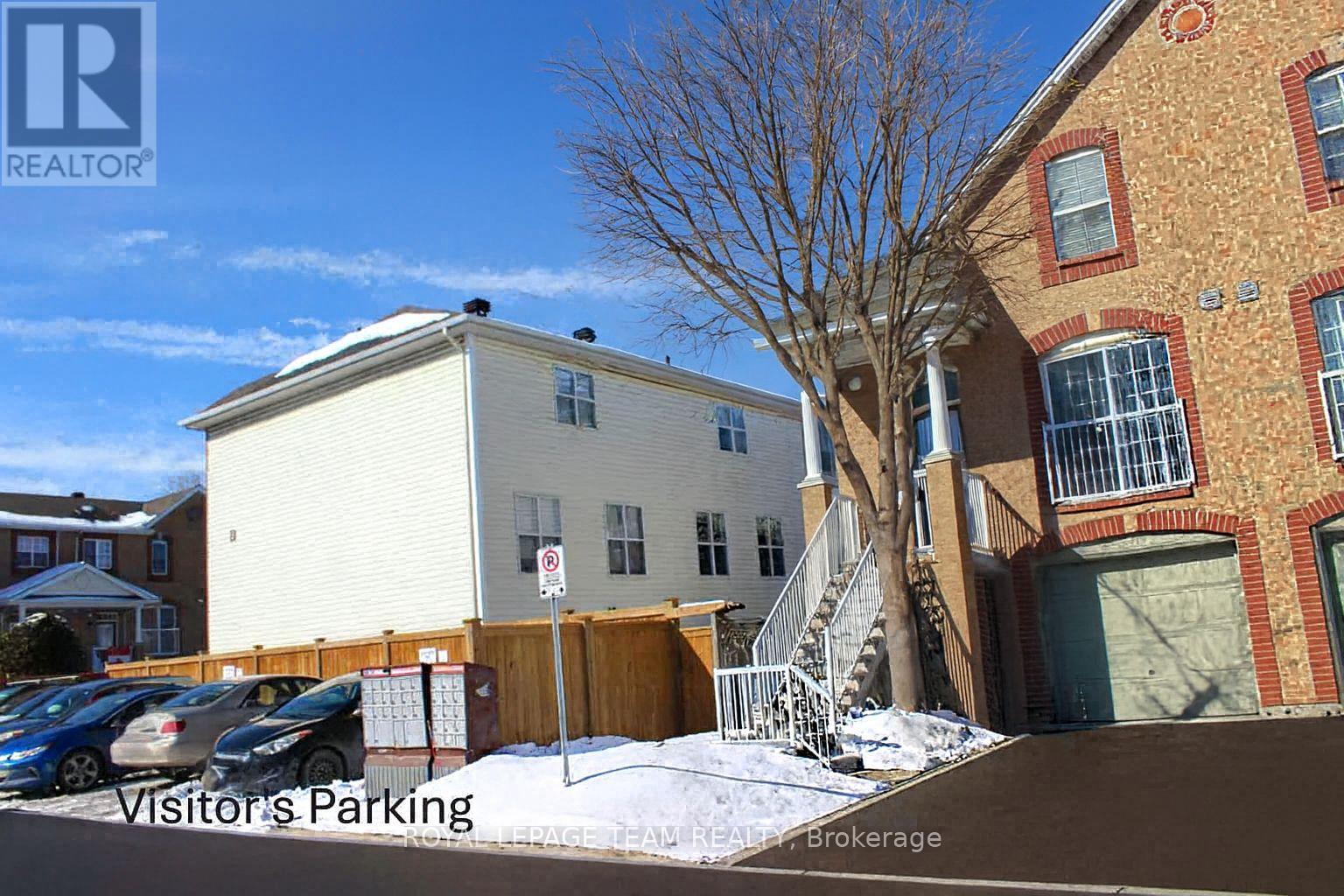 20 Heartleaf Private, Ottawa, Ontario  K1T 3Z9 - Photo 2 - X12820320