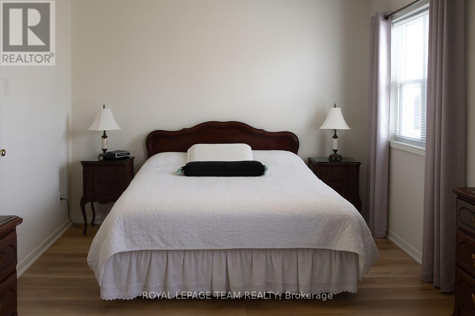 20 Heartleaf Private, Ottawa, Ontario  K1T 3Z9 - Photo 19 - X12820320