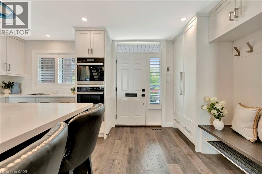 2136 Old Lakeshore Road Unit# 3, Burlington, Ontario  L7R 1A3 - Photo 4 - 40807823