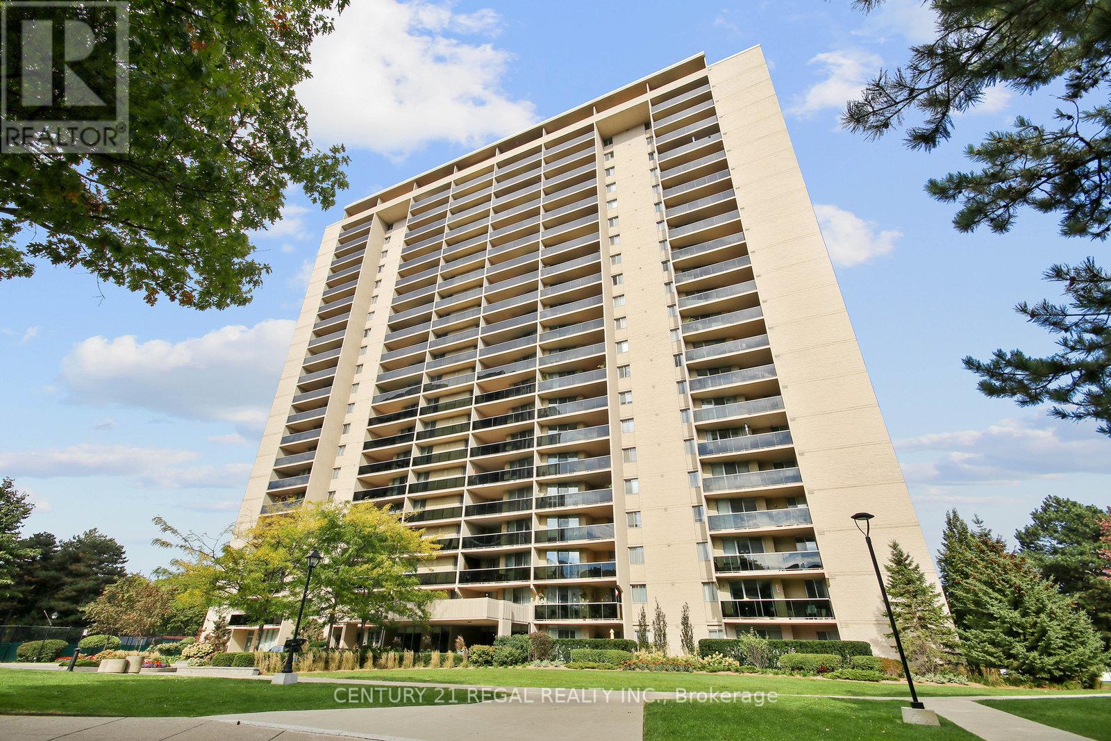 1207 - 812 BURNHAMTHORPE ROAD E, Toronto, Ontario