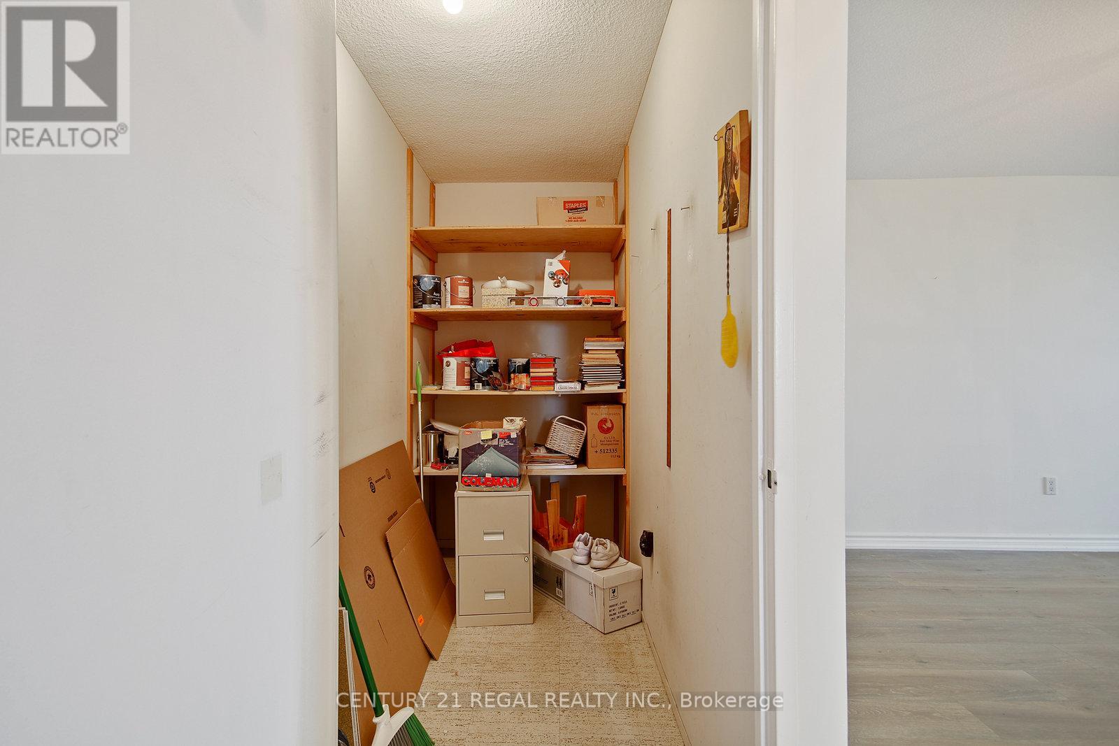 1207 - 812 Burnhamthorpe Road E, Toronto, Ontario  M9C 4W1 - Photo 41 - W12464448