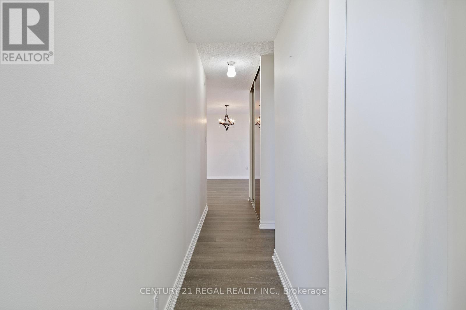 1207 - 812 Burnhamthorpe Road E, Toronto, Ontario  M9C 4W1 - Photo 18 - W12464448