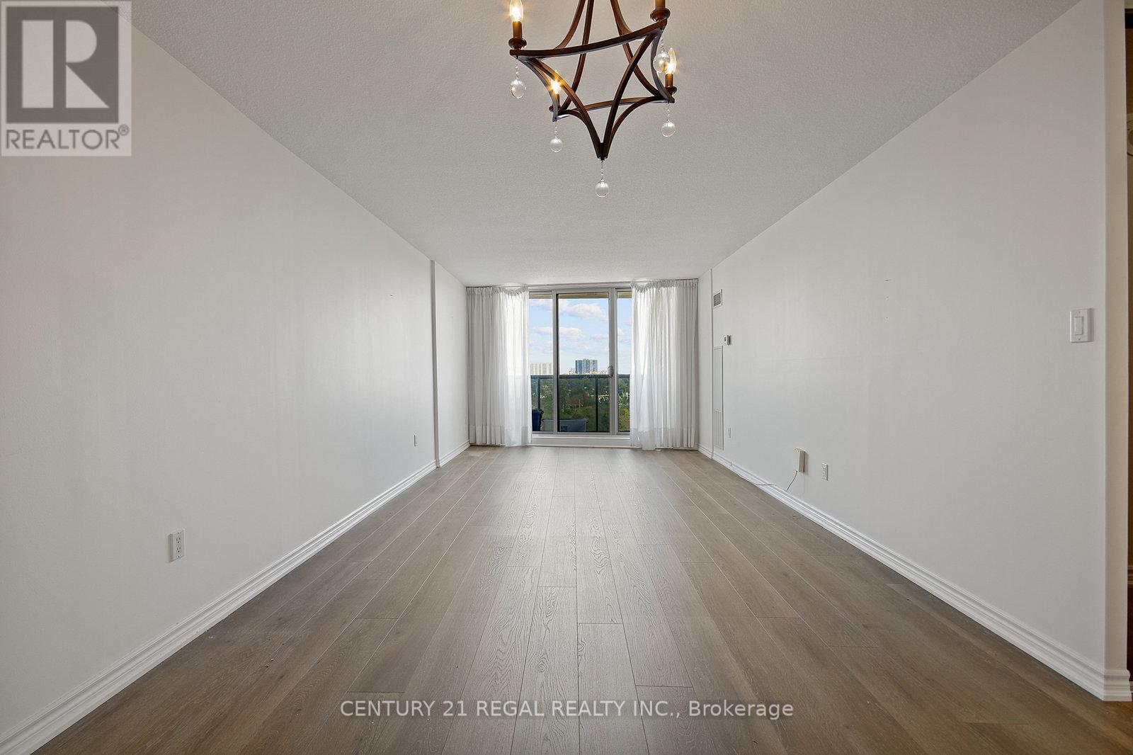 1207 - 812 Burnhamthorpe Road E, Toronto, Ontario  M9C 4W1 - Photo 7 - W12464448