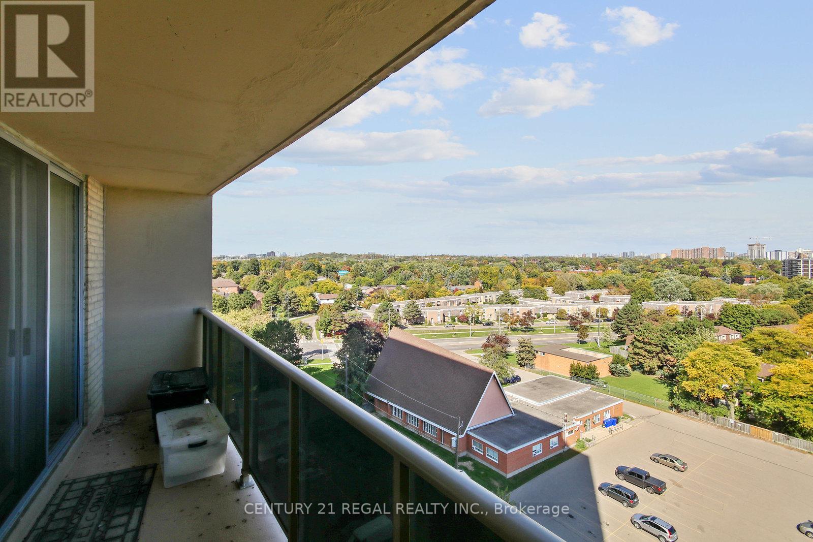 1207 - 812 Burnhamthorpe Road E, Toronto, Ontario  M9C 4W1 - Photo 38 - W12464448