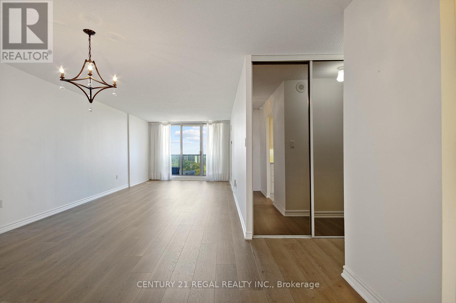 1207 - 812 Burnhamthorpe Road E, Toronto, Ontario  M9C 4W1 - Photo 9 - W12464448