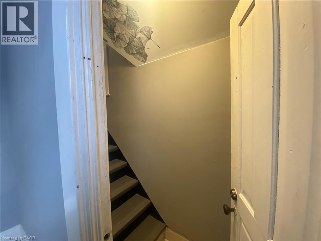 32 Simeon Street, Kitchener, Ontario  N2H 1S1 - Photo 13 - 40796933